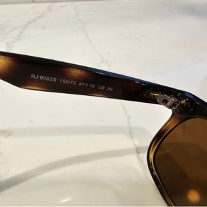 Youth Ray Ban sunglasses - polarized lenses